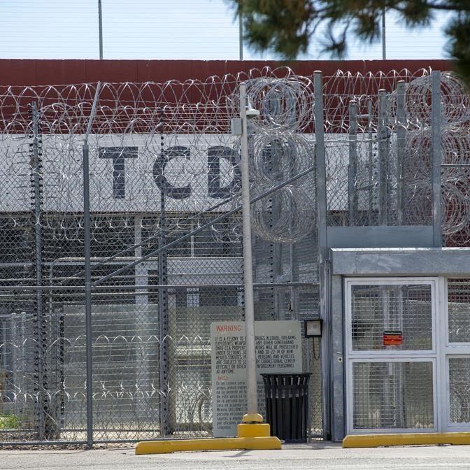 Asylum-seekers are being set up for rejection at a New Mexico detention facility, rights groups say